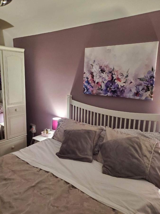 Minimum Stay Two Nights Larne Exterior foto