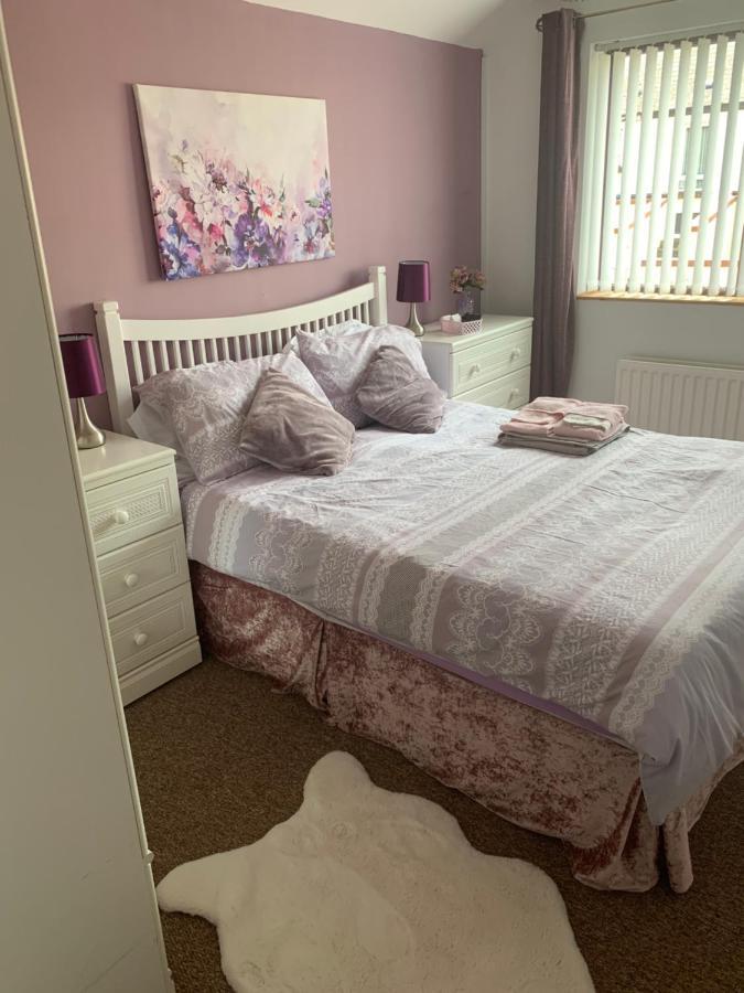 Minimum Stay Two Nights Larne Exterior foto